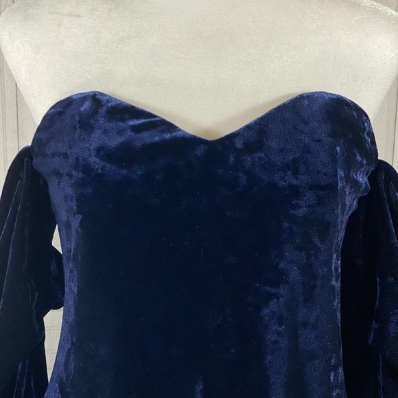 NWT Romeo & Juliet Couture Navy Velvet Off Shoulder Dress Large  Large - Picture 7 of 15
